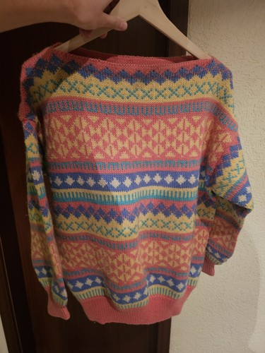 Handgestrickter wollpullover - handgestrickter,